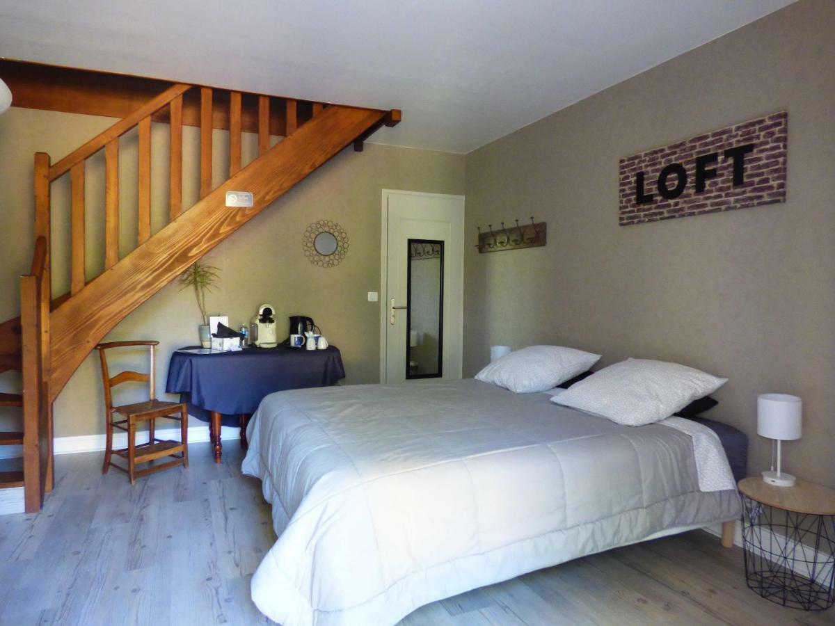 Chambres D'Hotes Les Muscaris Feins-en-Gatinais Exterior photo